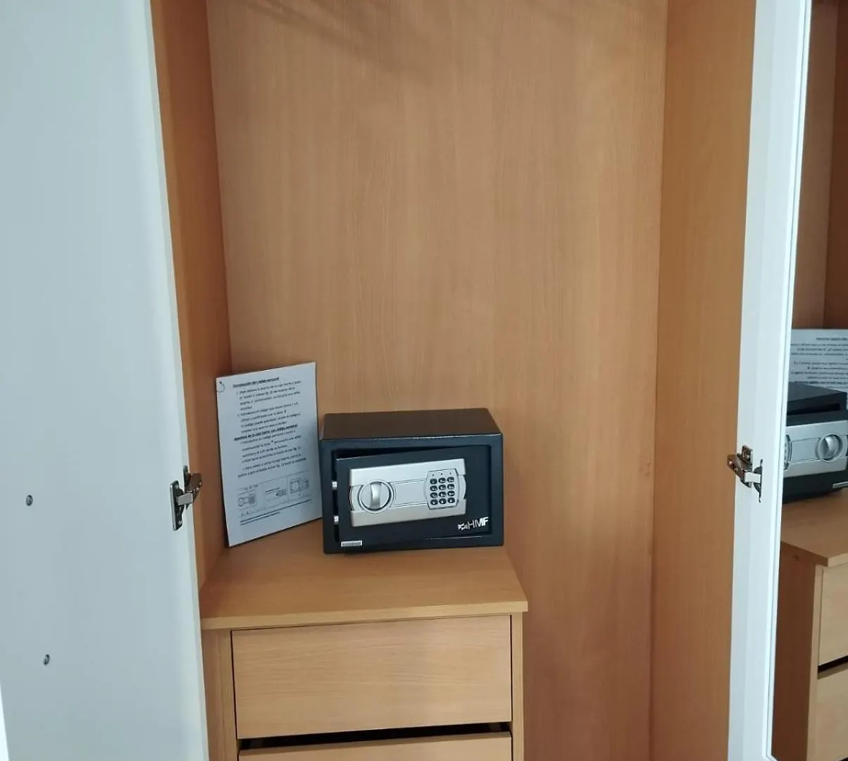 Apartamento La Fuente 27 Tomares España